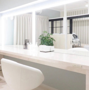 POWDER ROOM(パウダー ルーム)