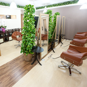 美容室　コミュニティサロン と和×美髪　巣鴨店(ビヨウシツ　コミュニティサロントワ　ビガミ　スガモテン)