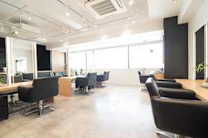 mod's hair 上大岡店(モッズヘア カミオオオカテン)