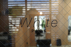 PARK White 代官山【パーク ホワイト】(パークホワイトダイカンヤマ)