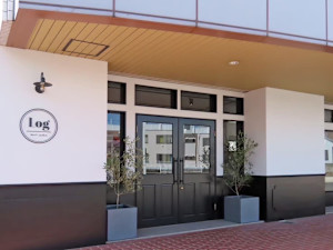 Log 高松店【ログ】(ログ タカマツテン)