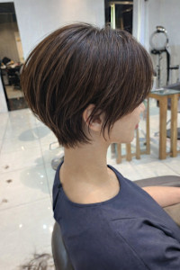 【小田急相模原】丸みと軽やかさのくびれショート