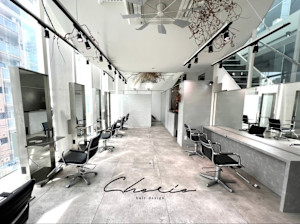 CHERIE hair design 天神/ハイトーン/ブリーチ/ダブルカラー(シェリヘアデザイン　テンジン　ハイトーン　ブリーチ　ダブルカラー)