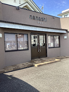 美容室 ナナシ nanashi(ビヨウシツナナシ)