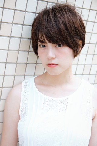 可愛らしさが詰まったショートヘアスタイル