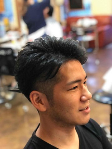 男らしいメンズヘアはツーブロックで決まり!
