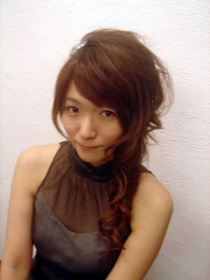 お手軽ヘアアレンジ☆