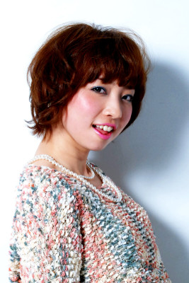 カジュアルショート