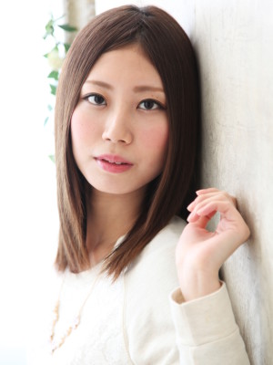 吉高☆風～しなやかストレート☆ナチュラル縮毛矯正【巣鴨店】