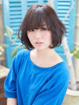 黒髪でも可愛いボブ
