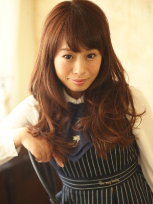 重ためバングで乃木坂テイストロングスタイル