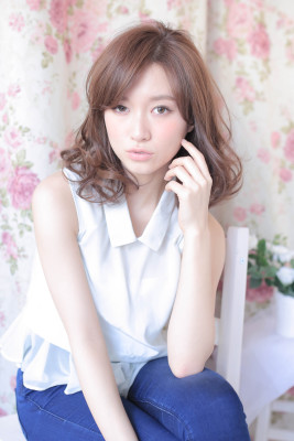 今、NO1☆抜け感が大人可愛いひし形フォルム