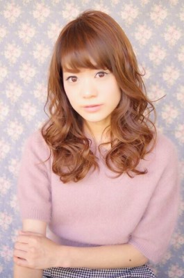 ☆ナチュラルフェミニン☆肌を白く魅了♪