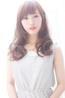 大人可愛いオフェロなロング　デジタルパーマ　大きめカール