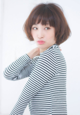 秋冬ツヤカラーの大人ボブ