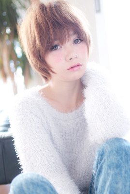真木よう子さん風柔らかショート【H-182】