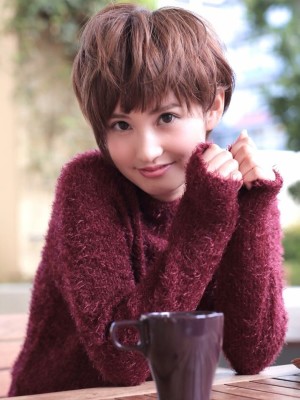 眉上ヘルシーショートボブ 眉上ヘルシーショートボブのイメージ画像