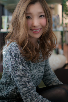 [TERRAS]大人ルーズカールセミディ