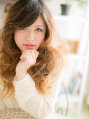 【デジタルパーマ】アレンジ幅UP！‥甘くないウェーブロング