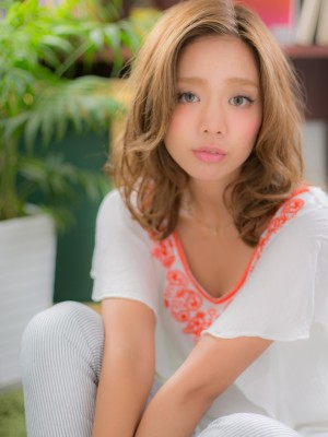 女っぽさUP☆ツヤふわミディｃ