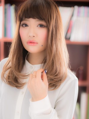 眉上前髪で目力UP♪グラデカラーの個性ロングｃ