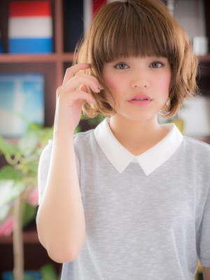 ぱっつんバングと★フェアリーボブｃ