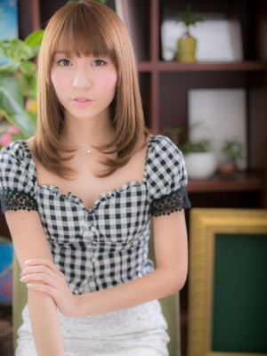 ワンカールストレートな大人ピュア艶セミディｃ