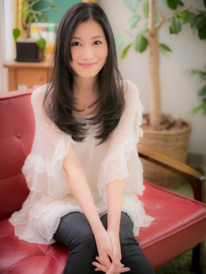 ワンカールストレートでつくる、大人ロング2