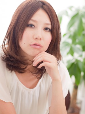 ふわり優しげ少しクールな大人ミディアム2
