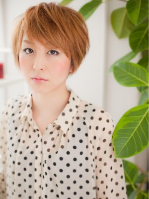 髪質までこだわる大人のハイトーン★ショート