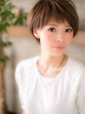 潤いカラー☆で゛シンプルショート゛a