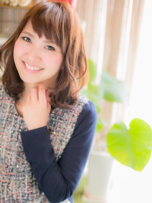 小顔効果☆ひし形シルエット セミディb