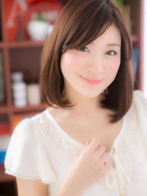 キレイなお姉さん風♪ナチュセミディa