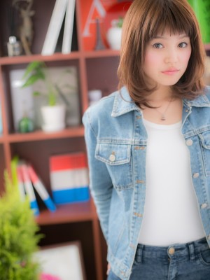 ショートバングで【甘辛ミディ】ｂ