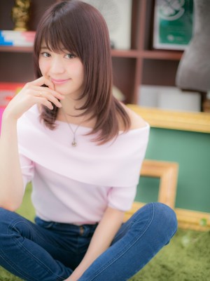 ゛ダークトーン゛のさらつや♪ストレートb
