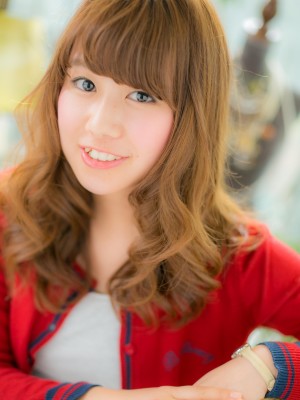 巻き髪ロングa