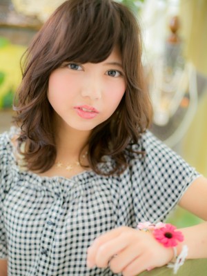 巻き髪セミロングａ