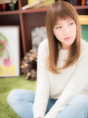 さらさら♪ストレート＋短めバングb