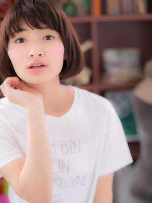 コンパクトなフォルムで狙う&小顔見せ&ボブa