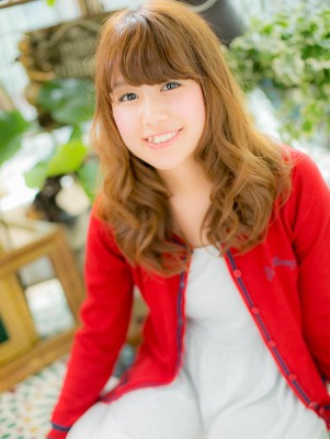 巻き髪ロングｂ