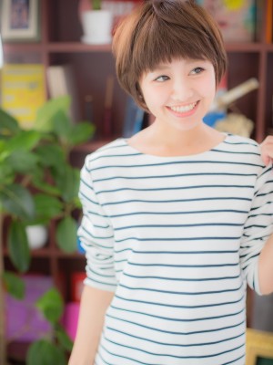 Happy ラフショート♪眉見せでCuteに♪