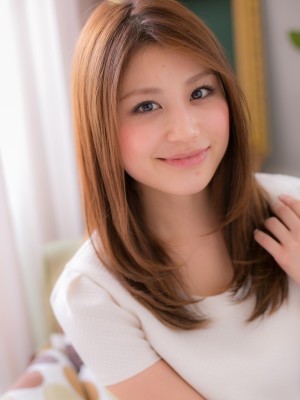 【まっすぐストレート】毛先まで艶やか♪潤いストレート