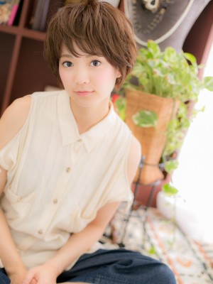 【ショートスタイル】ピュアな透明感”美人顔”ショート