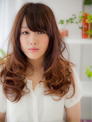 夕方までずっと可愛い！大人め、カールヘアー