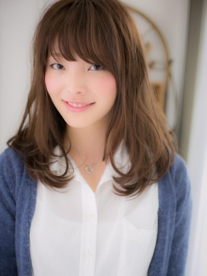 「ワンカールストレート」のSweetロング