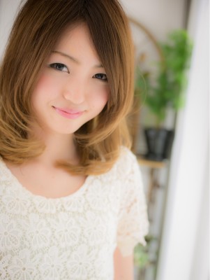 グラデーションカラーの涼しげ、ラフセミディb