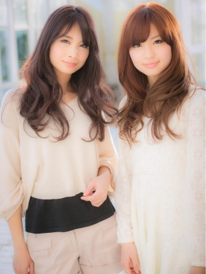 デジパーで叶える！大人可愛い、２つのロング