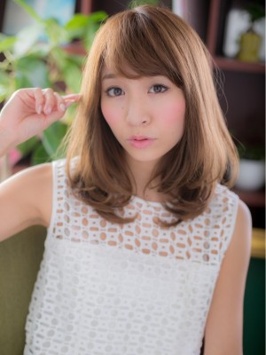 ゛ヌーディカラー゛で女子力♪セミディa