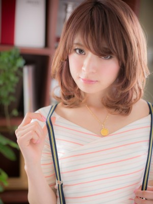 ゛うるツヤ゛ウェーブで☆ガーリーセミディ