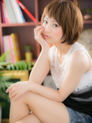 オシャレ度UP!!インナーカラー☆ショートb